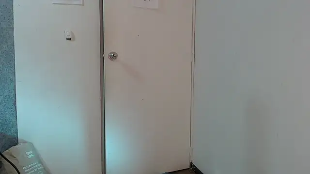 Vic Taylor online show from 12.04.25