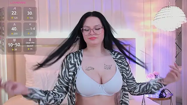 Cindy Mills online show from 10.07.25