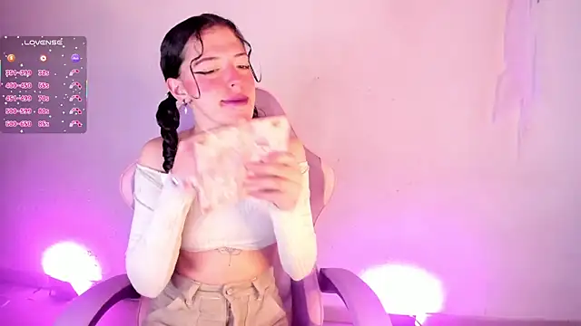 zakura Haruno online show from 11.24.25