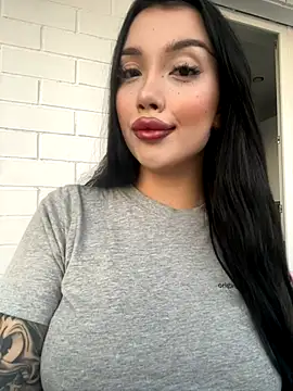 kiss Lissa online show from 11.02.25