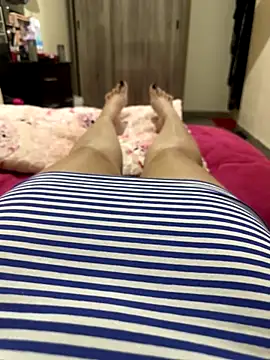 Snapshot of Laila-sexi chatting on 11.04.25 Laila-sexi online show from 11.04.25