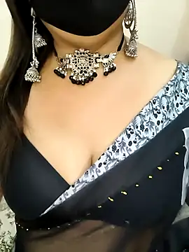 Snapshot of Sakshi-11 chatting on 10.04.25 Sakshi-11 online show from 10.04.25