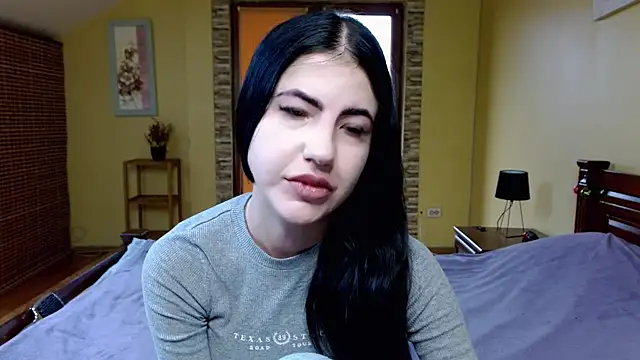 Malibu J online show from 09.30.25