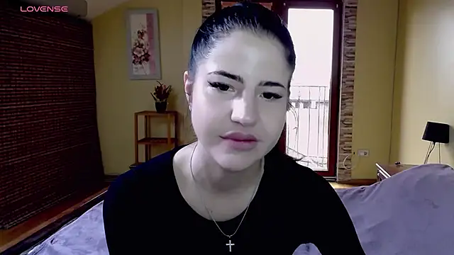 Malibu J online show from 10.12.25