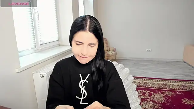 Malibu J online show from 11.30.25