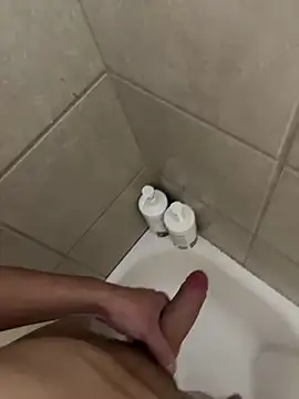 Snapshot of ohleafpix chatting on 09.24.25 ohleafpix online show from 09.24.25