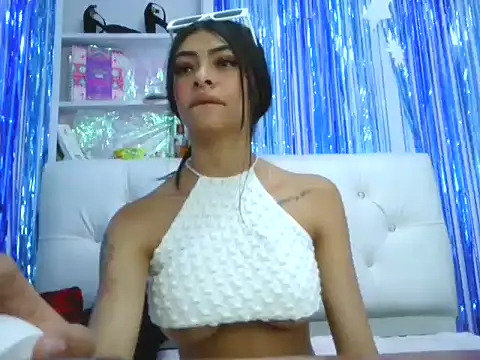laylahotl online show from 10.02.25