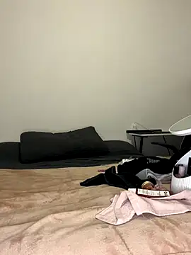 Snapshot of SelenaxMauro420 chatting on 09.30.25 SelenaxMauro420 online show from 09.30.25