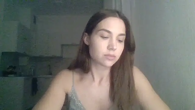Snapshot of Arivessa chatting on 10.24.25 Arivessa online show from 10.24.25