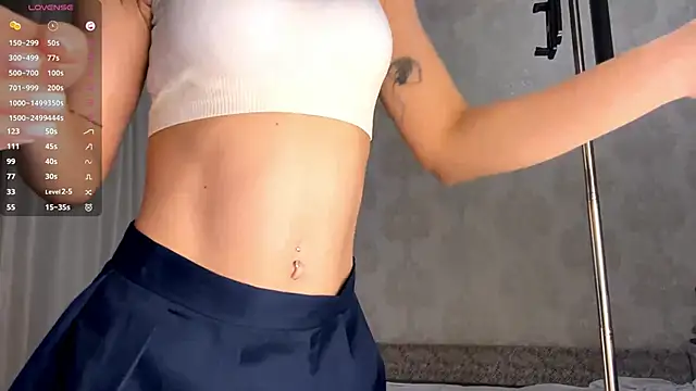 Snapshot of ameliasweetygirl chatting on 10.17.25 ameliasweetygirl online show from 10.17.25