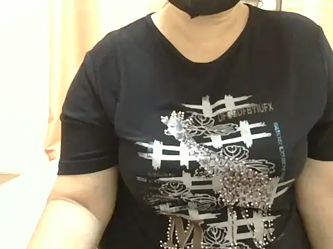 Snapshot of Kimkhaepretty chatting on 09.26.25 Kimkhaepretty online show from 09.26.25