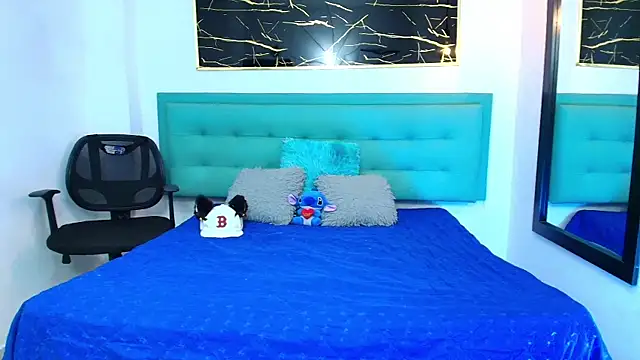 Lovers 21 online show from 10.12.25