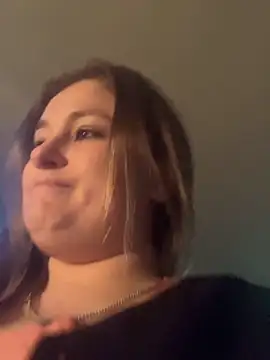 BuzzBunni69 online show from 09.25.25