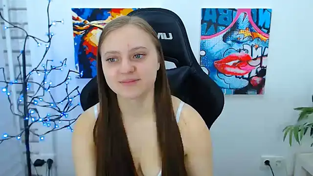 Snapshot of ArinaBelle chatting on 11.06.25 ArinaBelle online show from 11.06.25