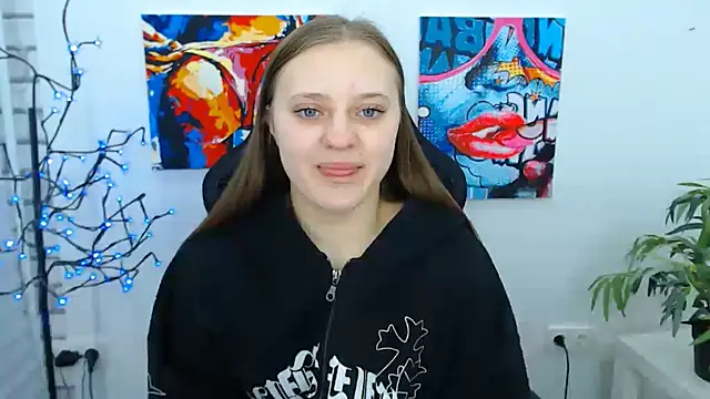 Snapshot of ArinaBelle chatting on 11.30.25 ArinaBelle online show from 11.30.25