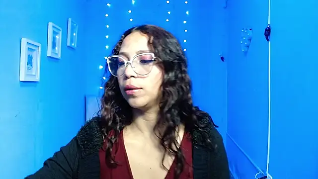 mIley 011 online show from 10.14.25