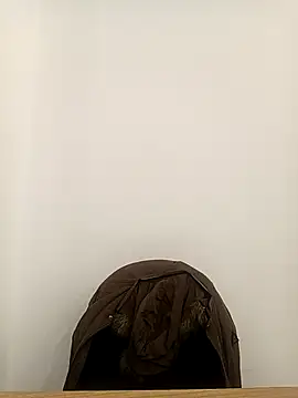 VANESSA  01 online show from 11.28.25