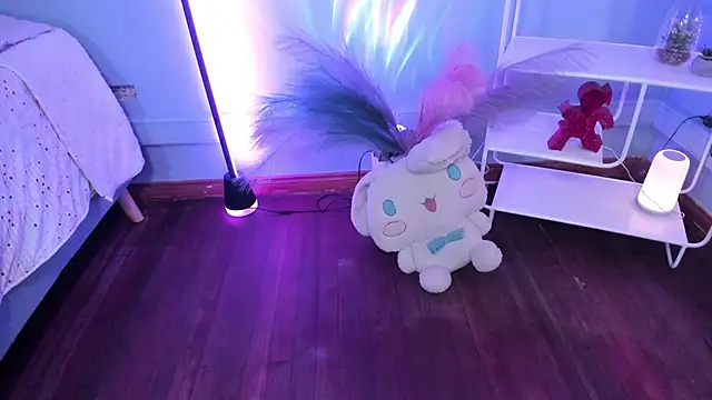 Snapshot of KathiaSaenz_ chatting on 10.09.25 KathiaSaenz  online show from 10.09.25