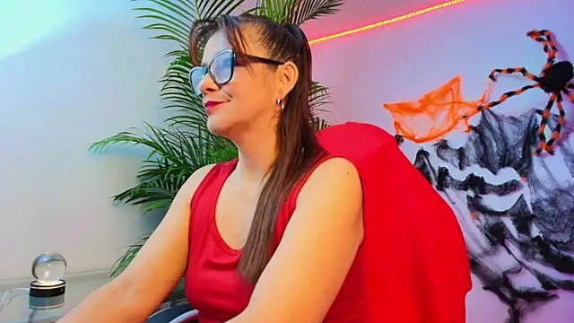 Carol Miss2 online show from 10.15.25