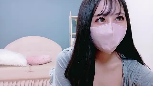 Snapshot of -Rukachi- chatting on 10.19.25 -Rukachi- online show from 10.19.25