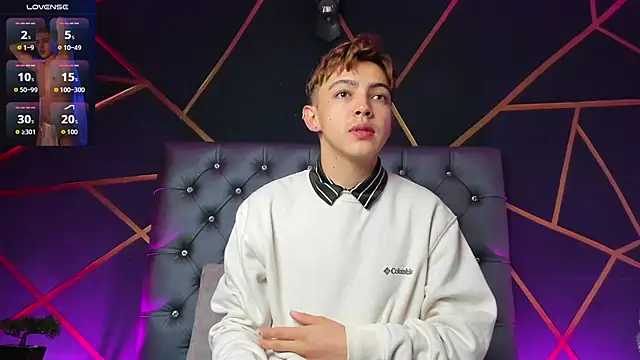 Lian Miller1  online show from 11.17.25