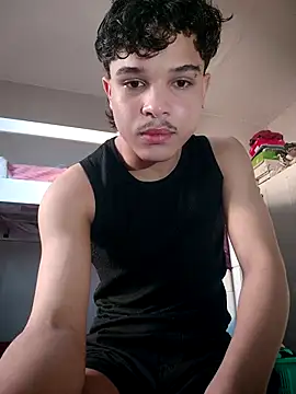 Snapshot of olivedom chatting on 09.27.25 olivedom online show from 09.27.25