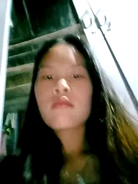 Snapshot of Tuelam_xx chatting on 10.14.25 Tuelam xx online show from 10.14.25