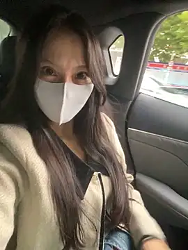 xiaojiu-6 online show from 10.19.25