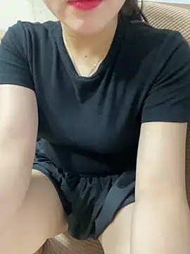 lee ly online show from 10.06.25