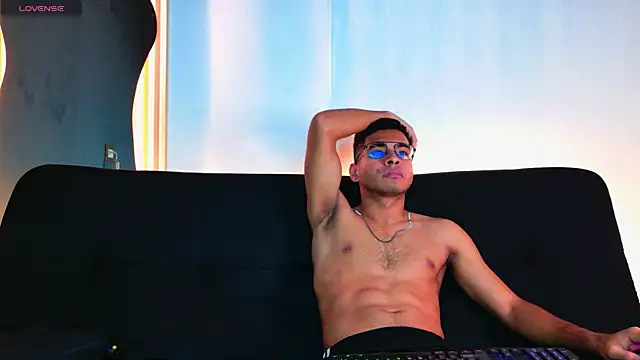 Jaybrown  1 online show from 11.12.25