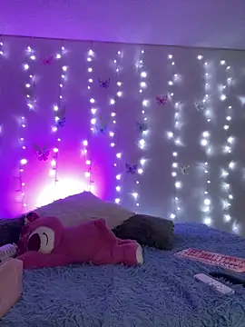 Candyyy 11 online show from 10.24.25