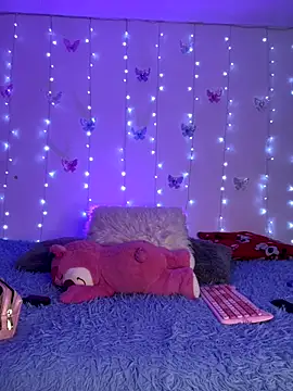 Candyyy 11 online show from 10.26.25