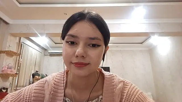 Snapshot of ImogeneMalinconico chatting on 10.18.25 ImogeneMalinconico online show from 10.18.25