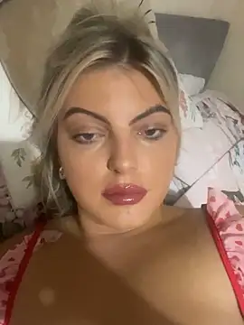 Snapshot of Diamondxoxx chatting on 10.01.25 Diamondxoxx online show from 10.01.25