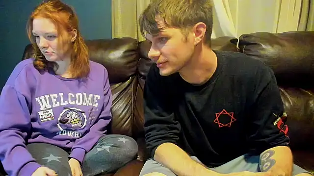 Snapshot of LoversUnleashedXO chatting on 10.20.25 LoversUnleashedXO online show from 10.20.25