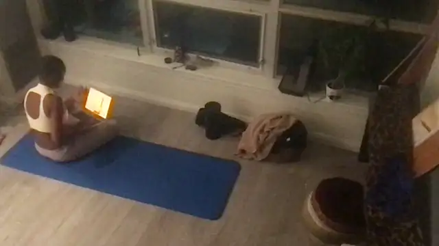 Snapshot of tia___fox chatting on 10.29.25 tia fox online show from 10.29.25