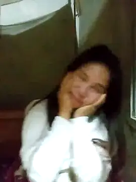 Snapshot of meomeo-baby chatting on 10.07.25 meomeo-baby online show from 10.07.25