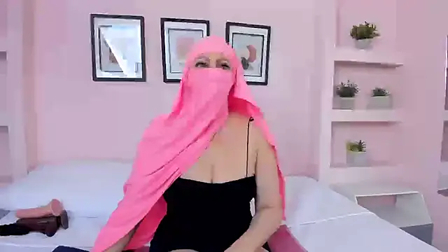 Sam Diaz online show from 10.17.25