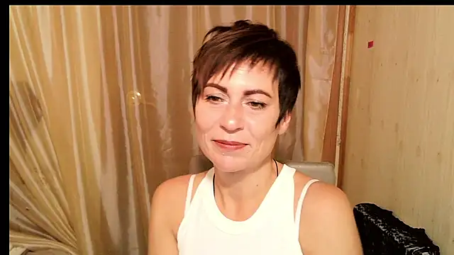 Ashley Brookss online show from 10.02.25