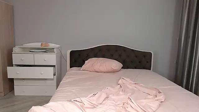 KaiChicken online show from 11.29.25