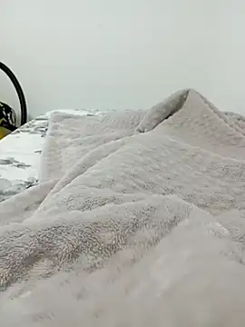 Snapshot of Mssbig chatting on 10.13.25 Mssbig online show from 10.13.25