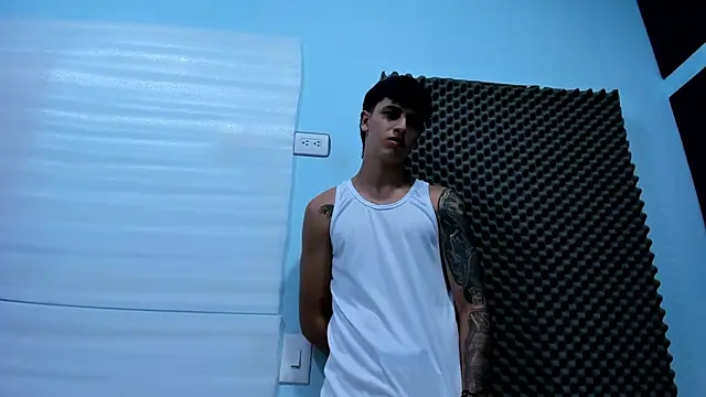 Liam Brookss online show from 11.05.25