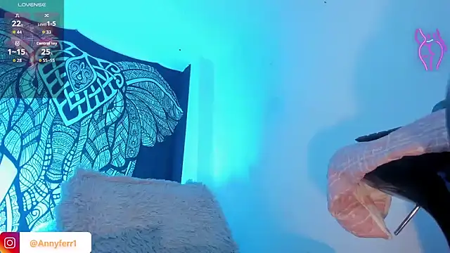 Snapshot of Anny_ferrer1 chatting on 11.15.25 Anny ferrer1 online show from 11.15.25