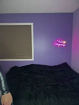 cinderellie online show from 11.15.25