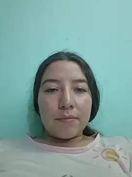 Snapshot of annyaparis chatting on 10.17.25 annyaparis online show from 10.17.25