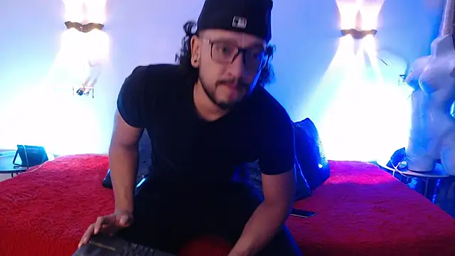 Snapshot of Ethan_w12 chatting on 10.05.25 Ethan w12 online show from 10.05.25