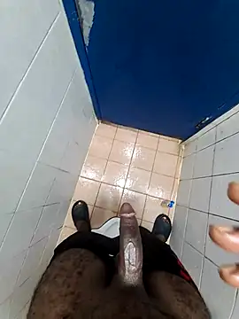 Snapshot of nice686@xh chatting on 10.26.25 nice686xh online show from 10.26.25