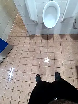 Snapshot of nice686@xh chatting on 11.30.25 nice686xh online show from 11.30.25