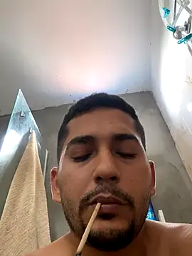 Snapshot of Du_Corte83 chatting on 12.01.25 Du Corte83 online show from 12.01.25