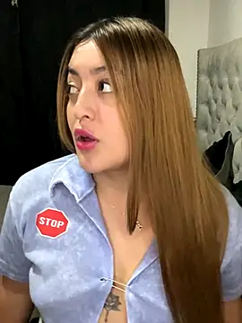 itsgianna online show from 10.16.25